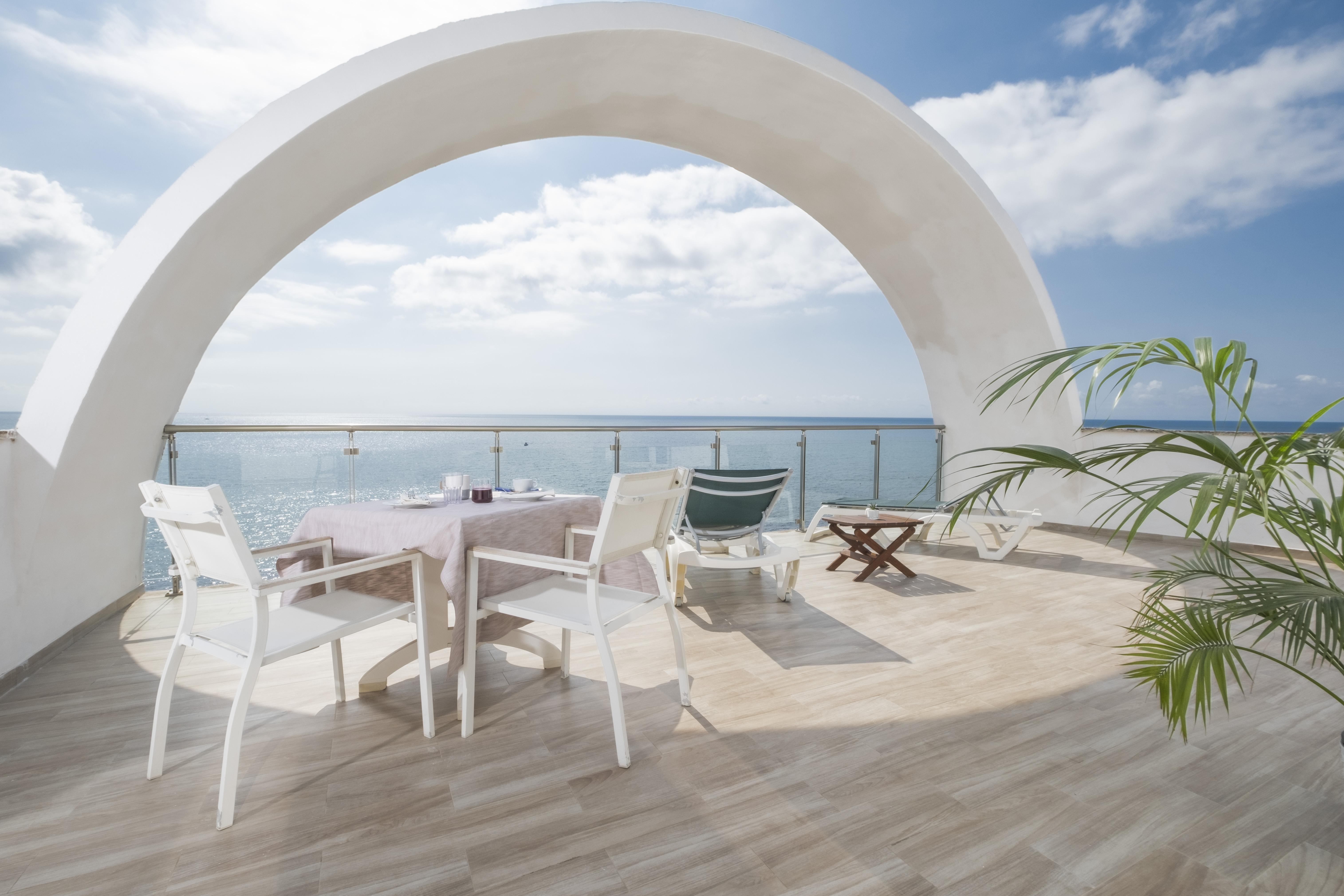 Hotel Cavalluccio Marino Santa Marinella Bagian luar foto