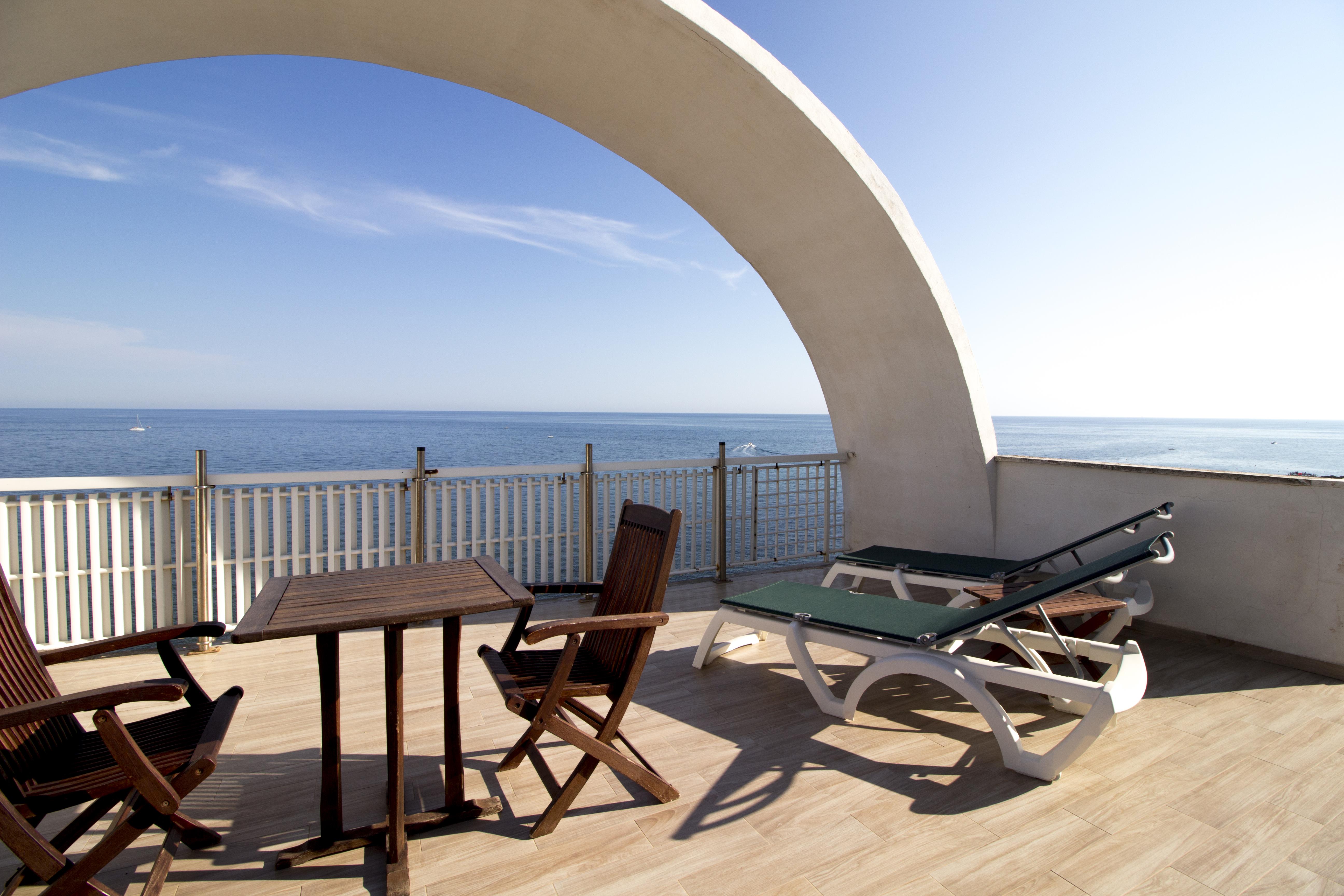 Hotel Cavalluccio Marino Santa Marinella Bagian luar foto