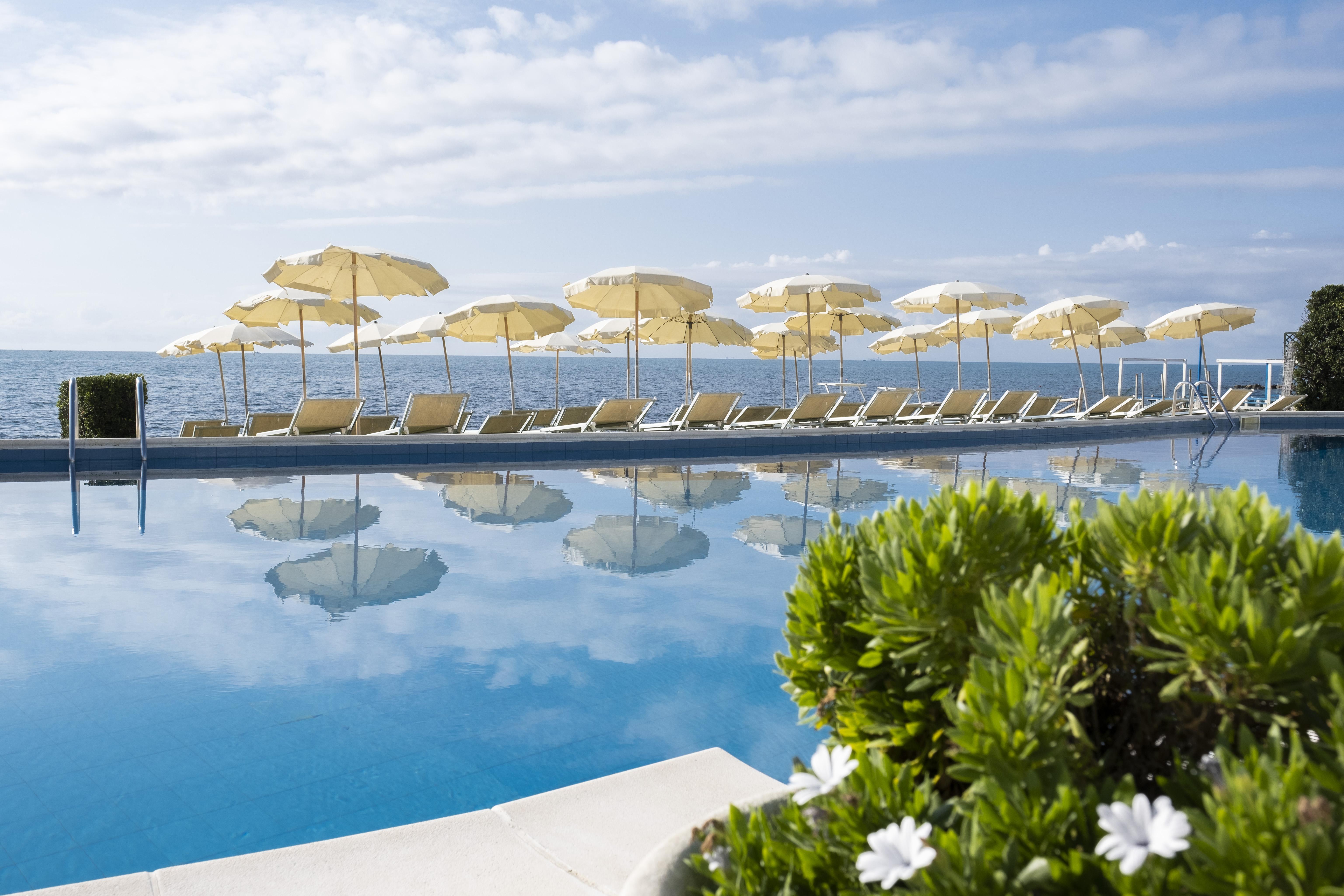 Hotel Cavalluccio Marino Santa Marinella Bagian luar foto