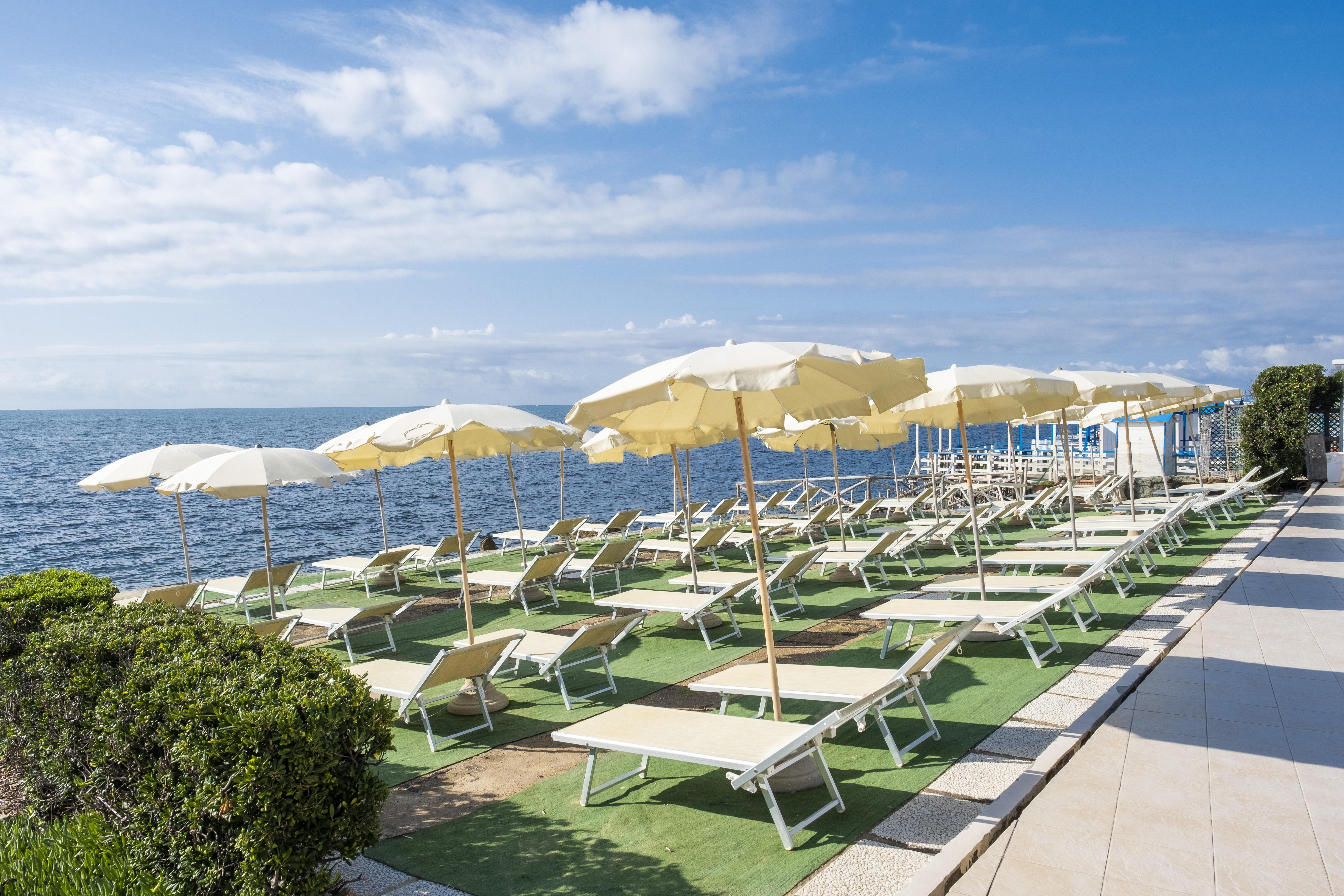Hotel Cavalluccio Marino Santa Marinella Bagian luar foto