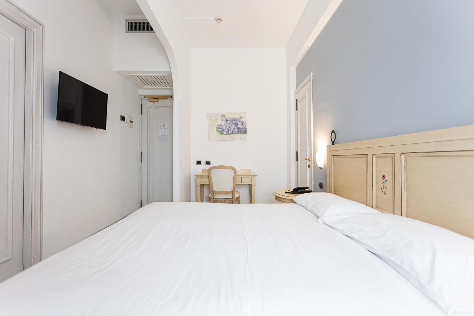 Hotel Cavalluccio Marino Santa Marinella Ruang foto